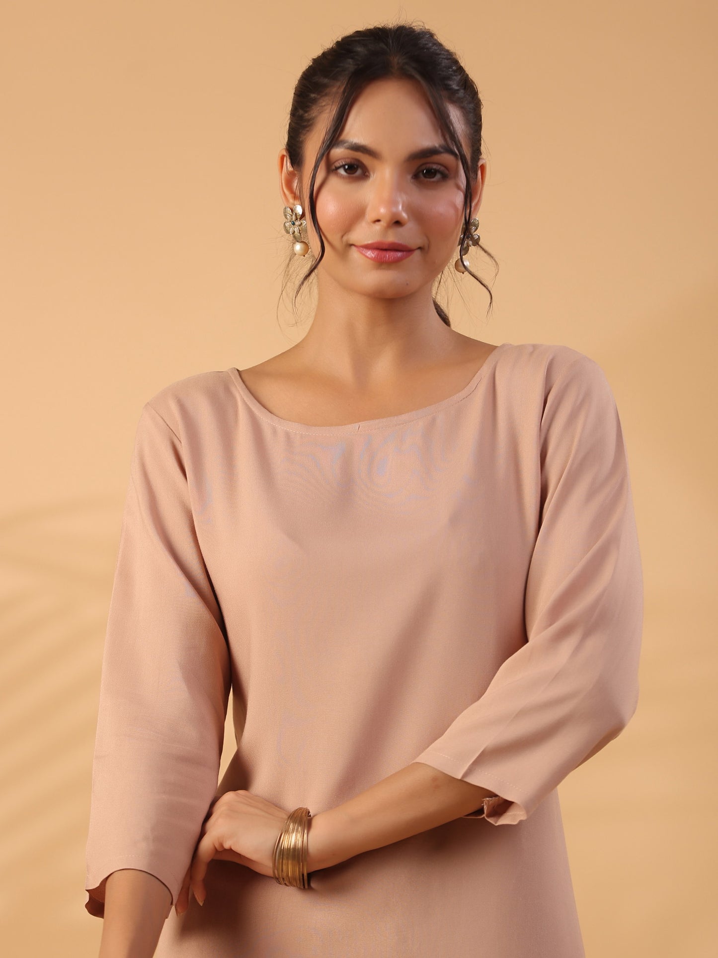 Peach Round Neck Straight Kurta With Trouser